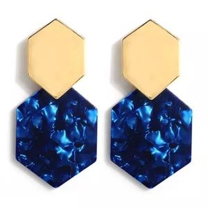 ⭐️{BOGO}⭐️ Acrylic Drop Earrings in Blue